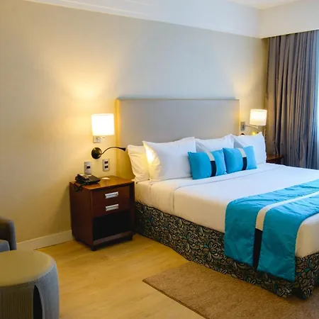 阿爾法城麗筠飯店 Barueri Exterior photo A room at the hotel