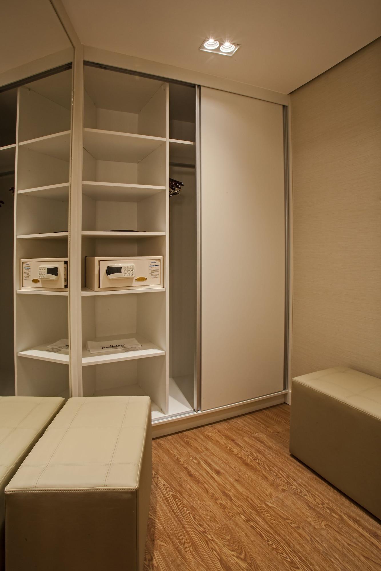Hotel Radisson Alphaville Barueri