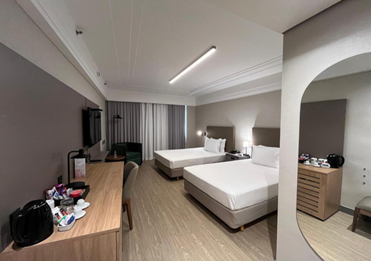Hotel Radisson Alphaville Barueri